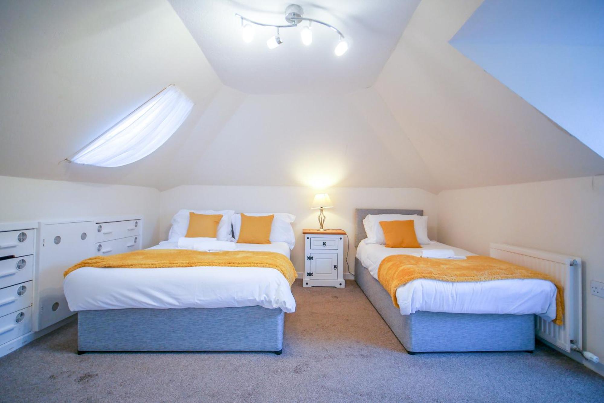 Lochlash 3 Bedroom House Inverness Bagian luar foto
